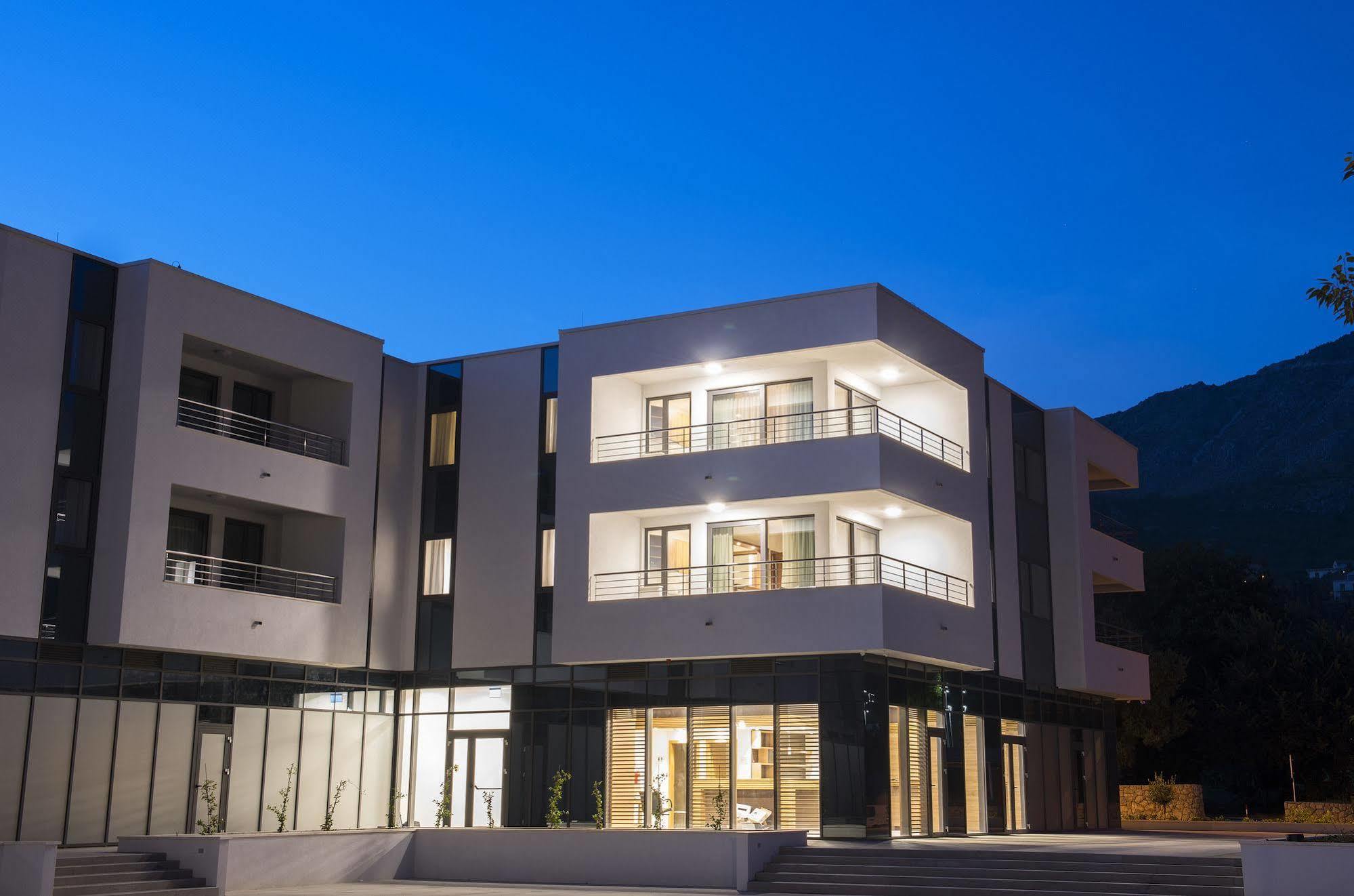 Maistra Select Srebreno Premium Apartments Exterior photo